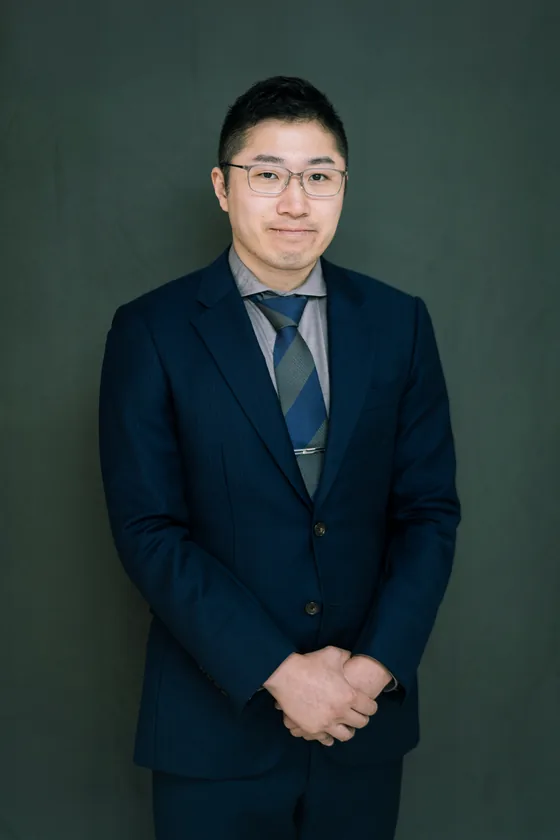 井野 裕介